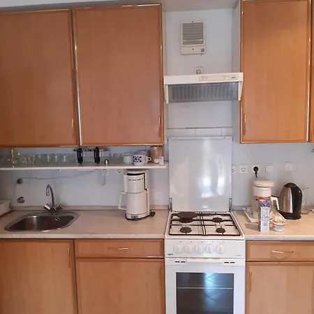 Rideg Apartment *