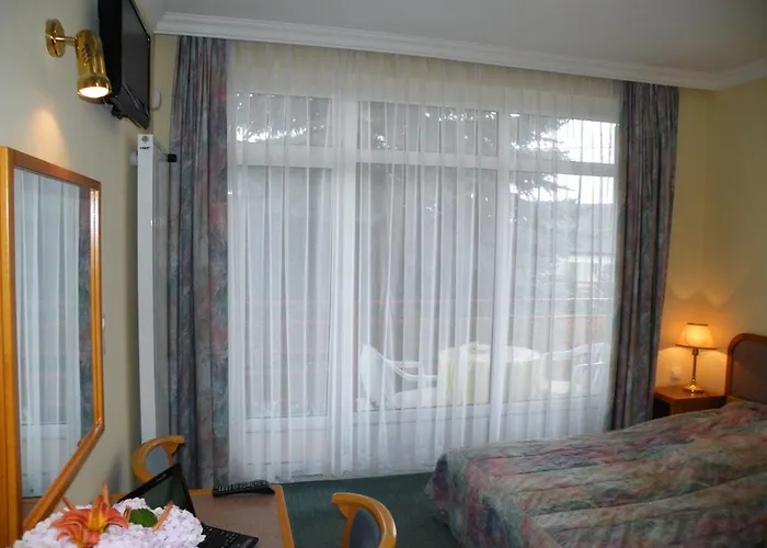 Rideg Apartment *